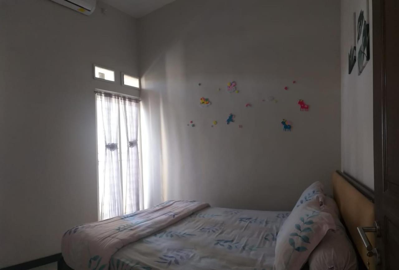 Villa Oemah Arma Rinjani 2 Batu  Exterior foto